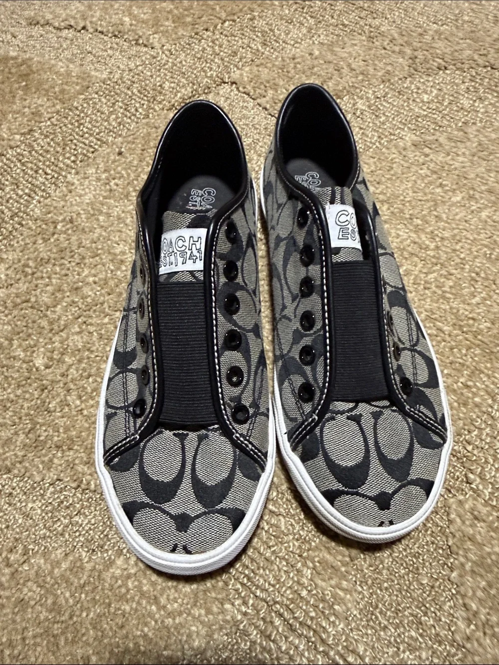 Coach Bev Signature C Slip-On Sneakers Black Gray Women’s Size 8B